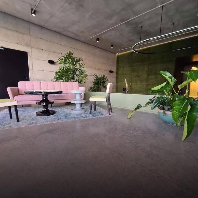 Cosmopolitan Apt 1407, 5 Star Facilities, 15M Sjo Airport, Parking, Pool, Gym Σαν Χοσέ Εξωτερικό φωτογραφία