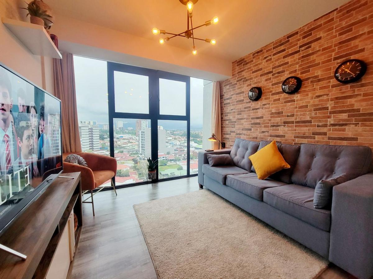 Cosmopolitan Apt 1407, 5 Star Facilities, 15M Sjo Airport, Parking, Pool, Gym Σαν Χοσέ Εξωτερικό φωτογραφία